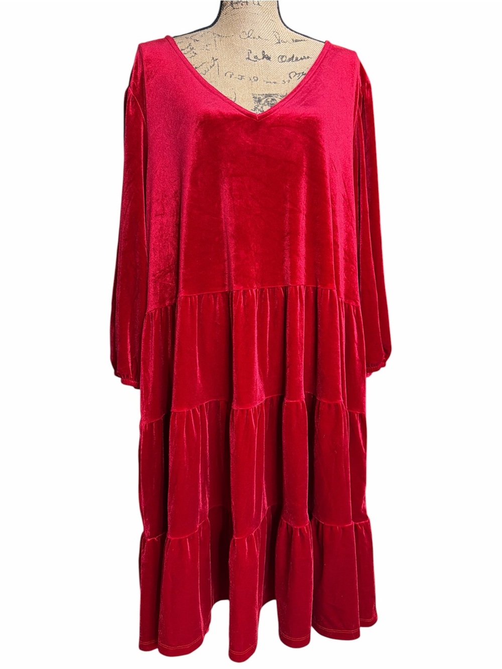 Time and Tru Red Velvet V-Neck Tiered Midi Dress EC size 3X